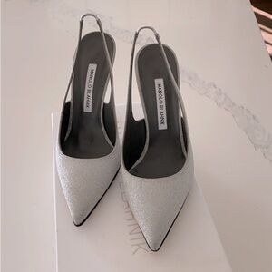 MANOLO BLAHNIK 105mm SLINGBACK HERLS Allura Fabric silver